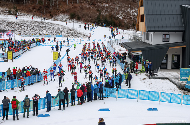 Startliste Staffelläufe Copyrights: PhotoSolero Startliste Staffelläufe Copyrights: PhotoSolero